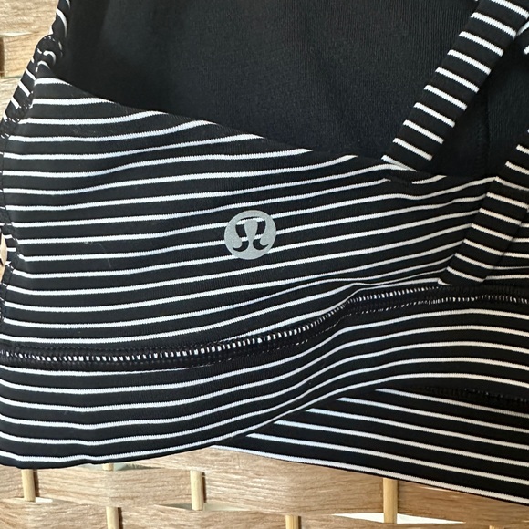 LULULEMON Energy Bra - Picture 3 of 5